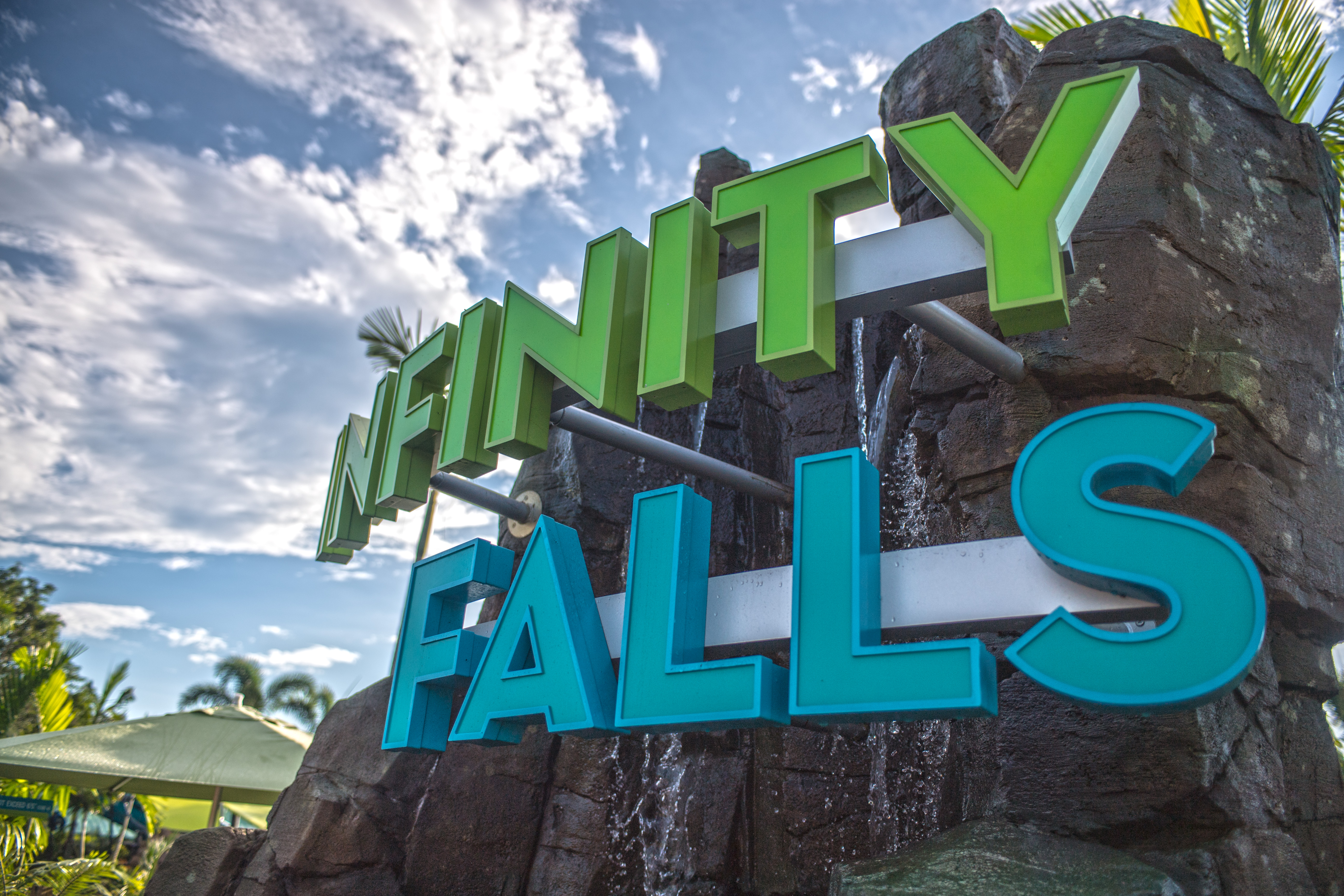 Infinity Falls Sea World