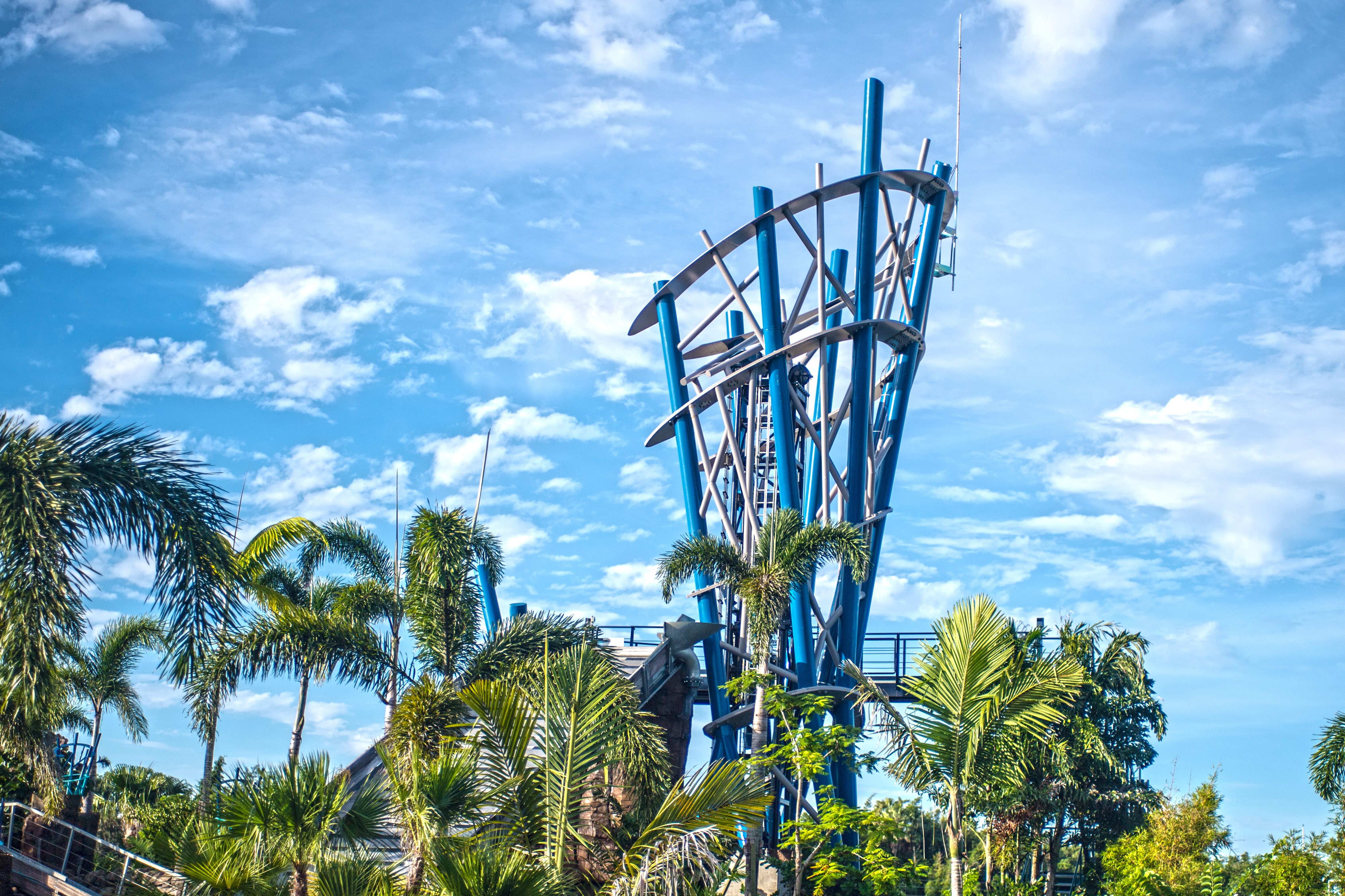 Infinity Falls Sea World