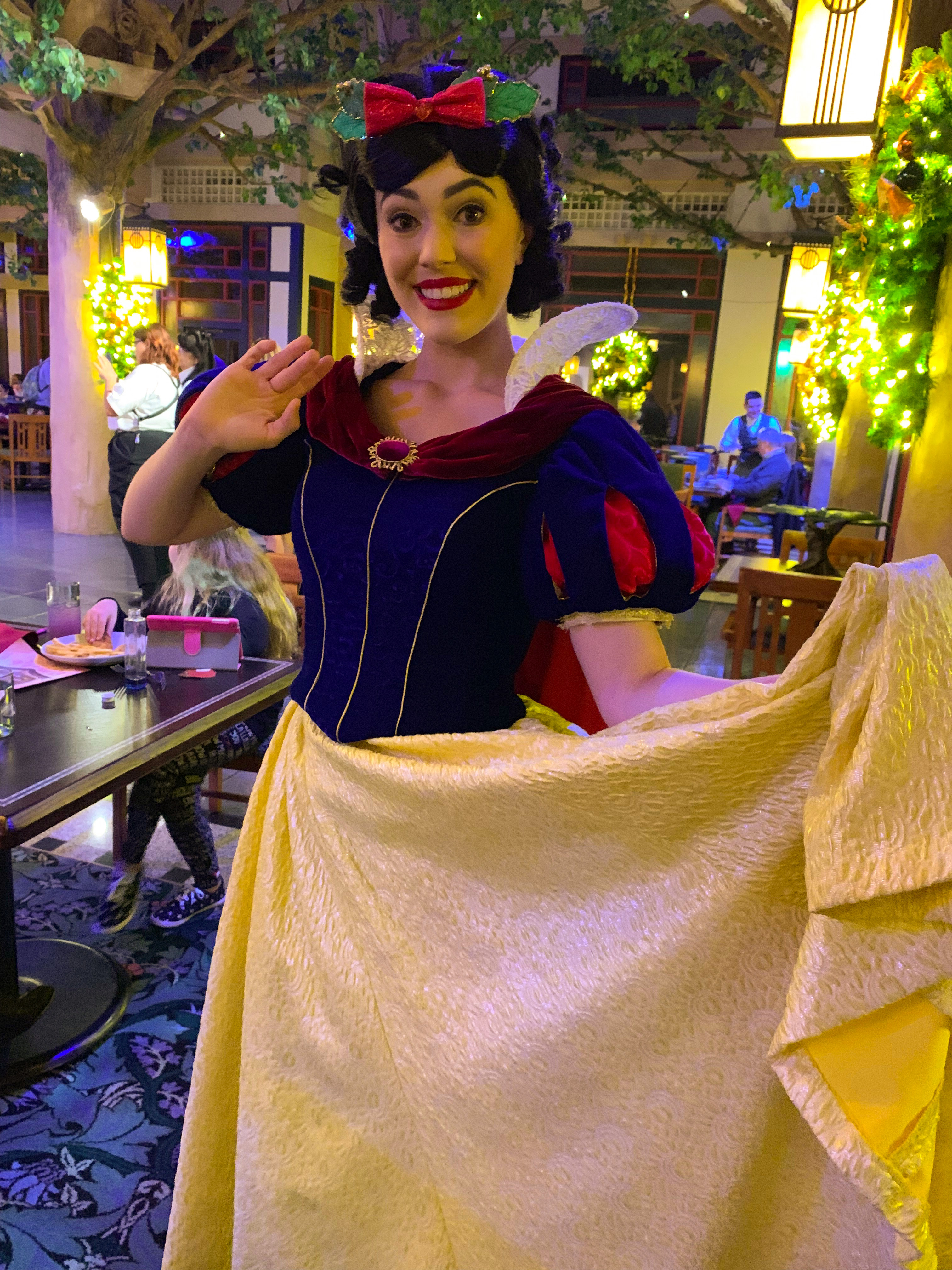 Storybook Dining Branca de Neve