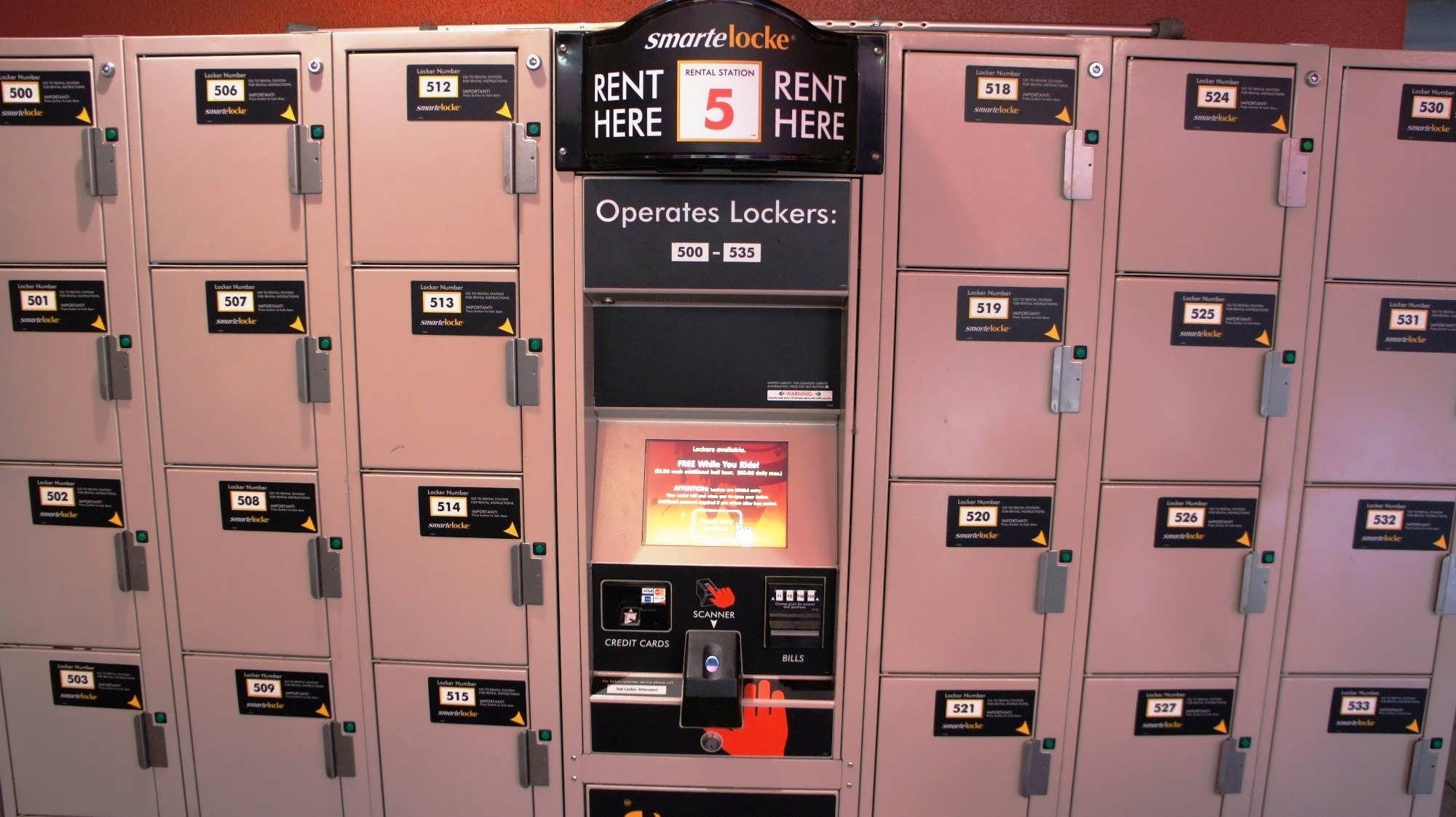 Universal Orlando Resort Lockers