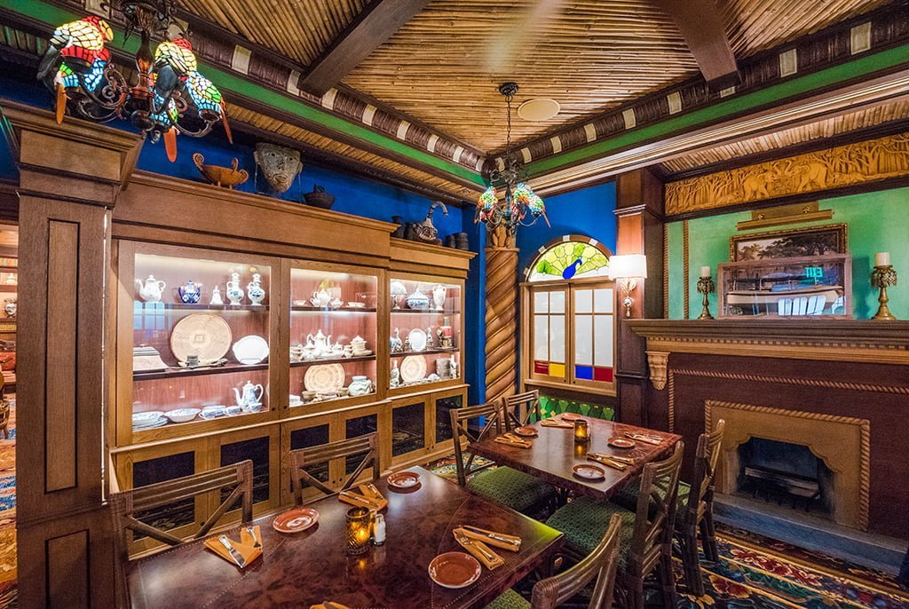 Skipper Canteen Magic Kingdom