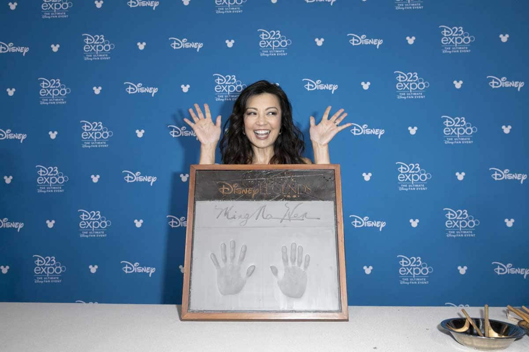 DLegend - MING-NA WEN