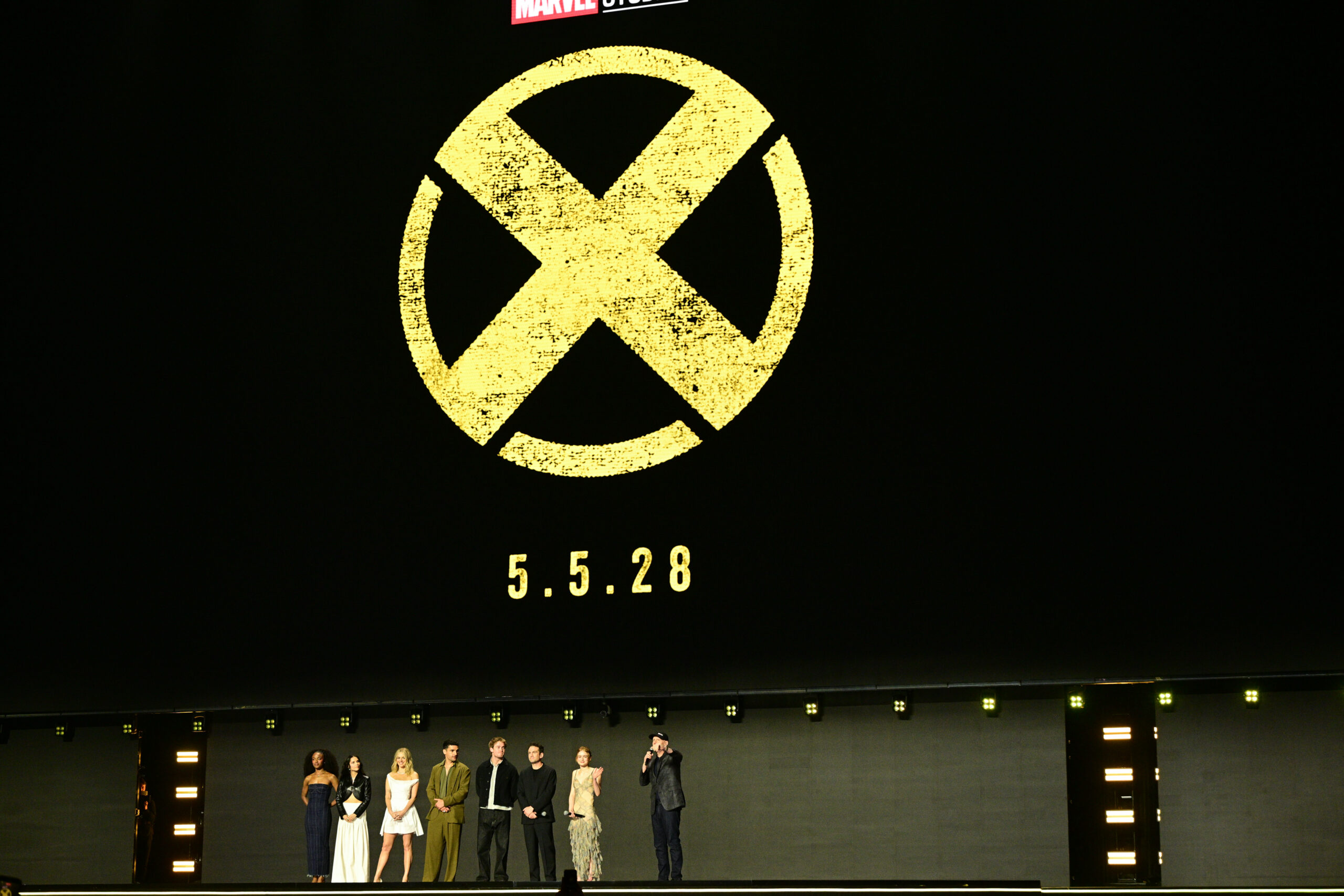 X Men - Maya Boyd, Inde Navarrette, Samara Weaving, Kit Connor, Christopher Abbot, Sady Sink, Adam Driver
